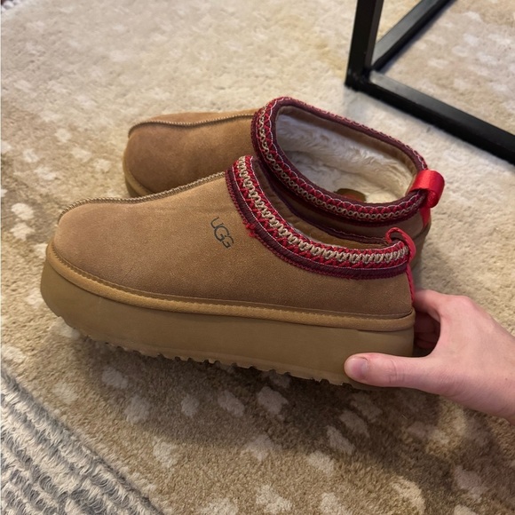 Ugg- Tan Suede Tazz Platform Slide on Slipper Shoes - Picture 12 of 13